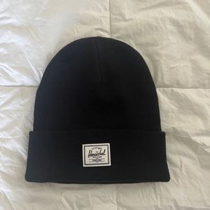 Herschel black beanie